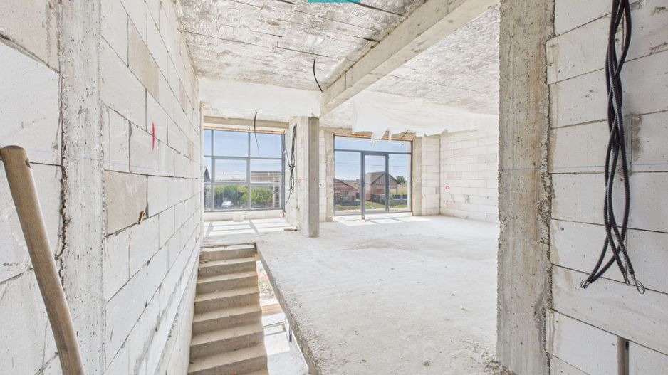 Casa cu etaj la gri in Zimandul Nou - Poză 8