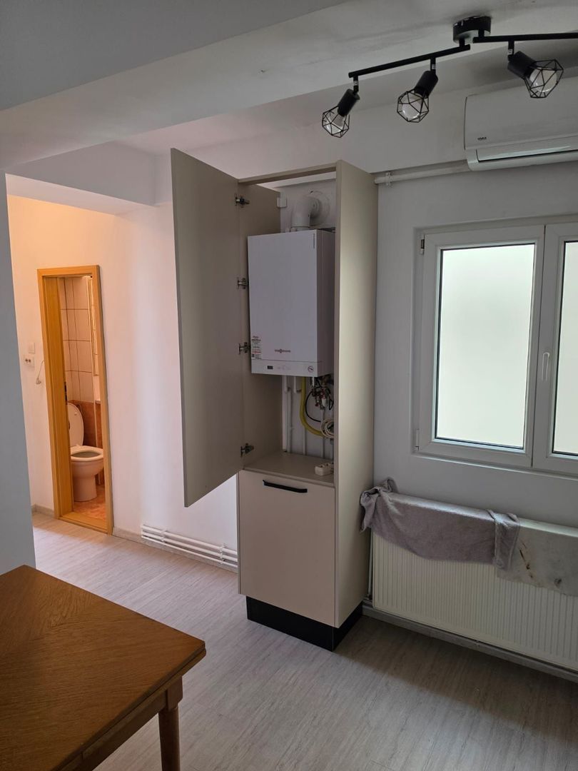 Apartament 3 camere Zona Gh Lazar - Poză 7