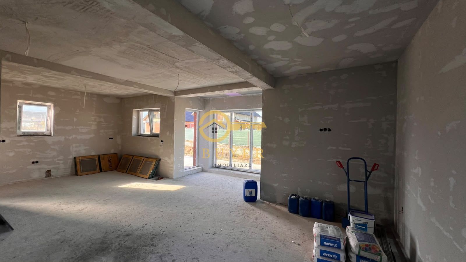 Casa single, finisata LA GRI- Talmaciu, zona cu peisaj superb, 400 mp - Poză 3