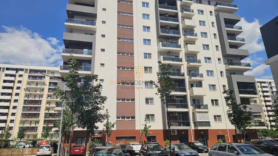 Apartament decomandat 3 camere, disponibil imediat, etaj 2/10 - Poză 1