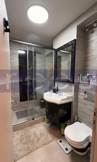 VANZARE 3 CAMERE DECOMANDAT TINERETULUI - Poză 10