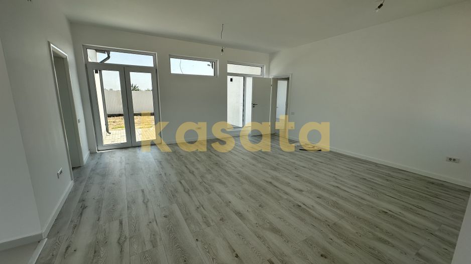 Casă pe parter | 4 camere | Domnești 🏡 - Poză 4