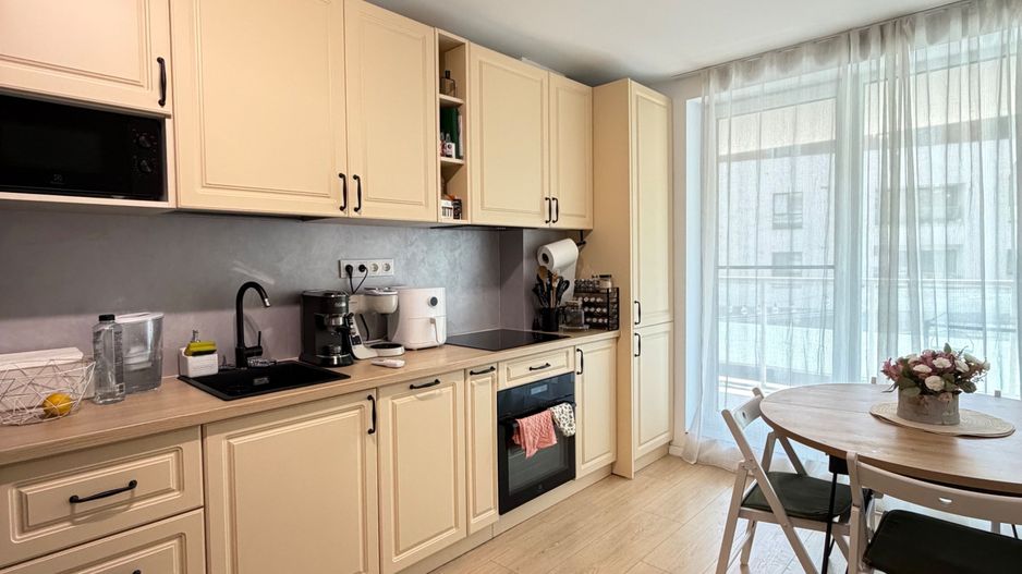 Apartament 2 camere, terasa, etaj intermediar, boxa, parcare - Poză 5