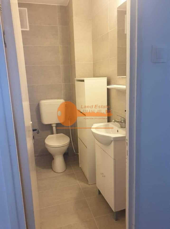 3 camere Aviatiei -450 m metrou ( 2 balcoane ) - Poză 7
