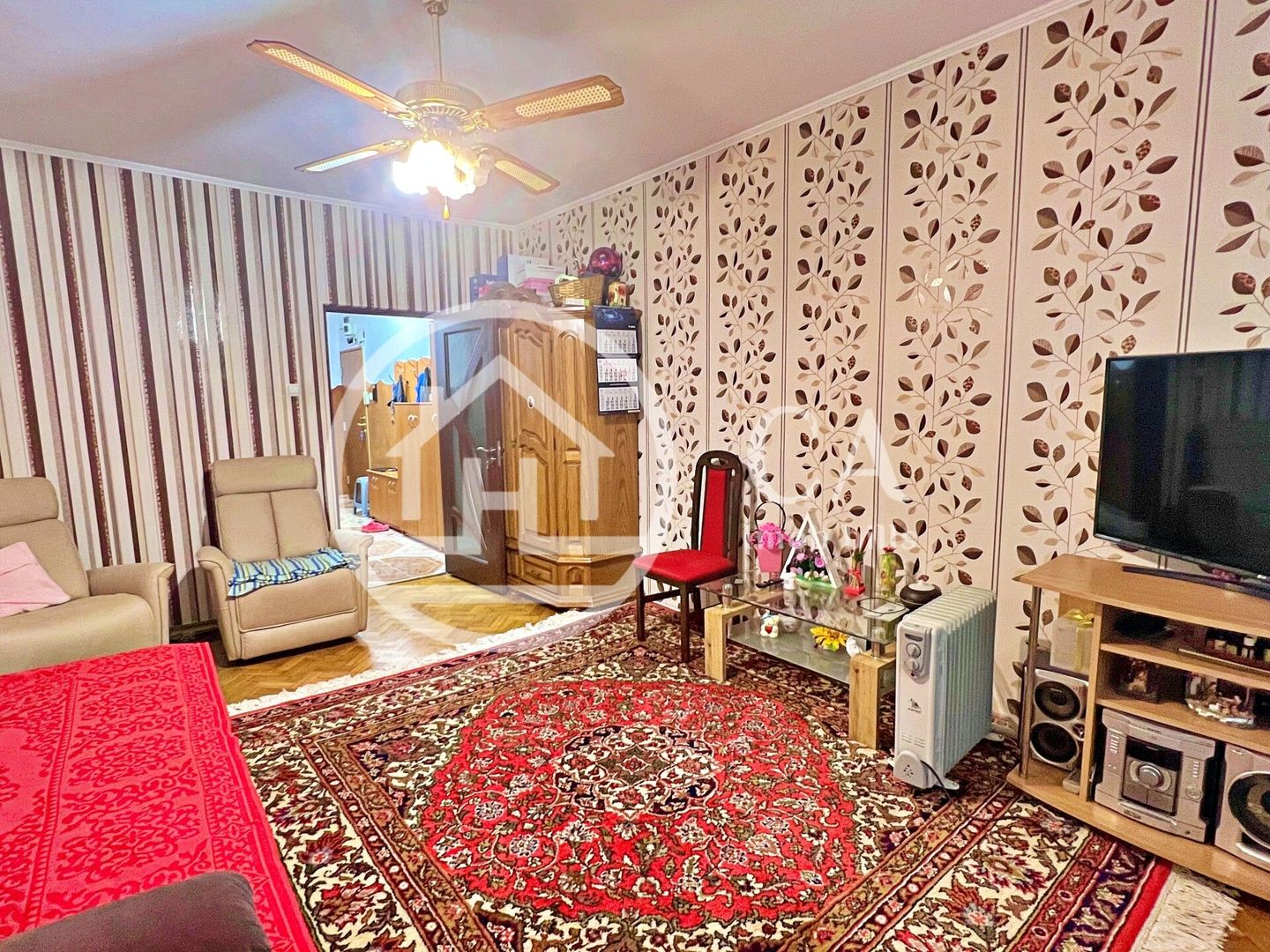 Apartament cu 3 camere de vânzare B-dul Magheru, Oradea - Poză 2