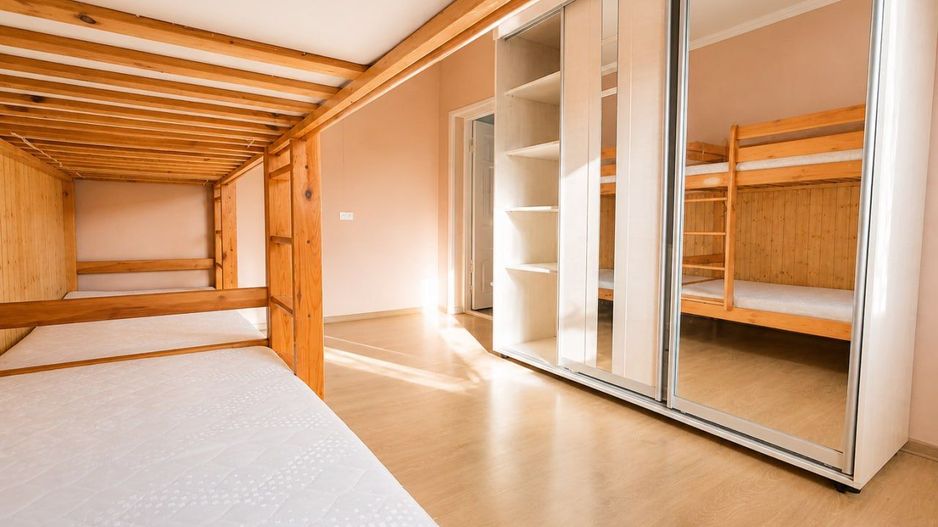 Cahul – Casă 3 Camere + Living | 139 m² | Teren 7.7 ari + Garaj | 95.000 € - Poză 29