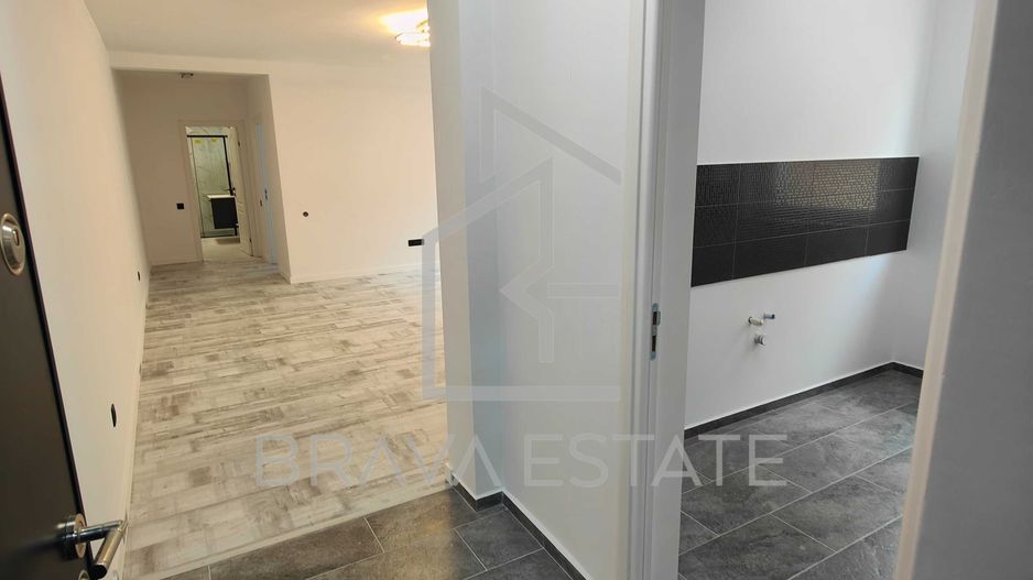 Apartament 3 camere, cu balcon, parcare, zona Eroilor, Floresti - Poză 4