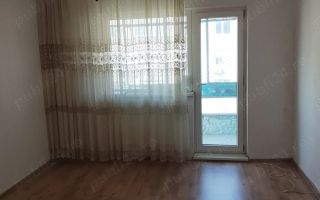 Vand apartament 2 camere zona Gorjului - Poză 7