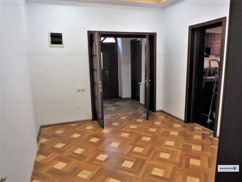 Inchiere vila 6 camera S301 - Poză 5