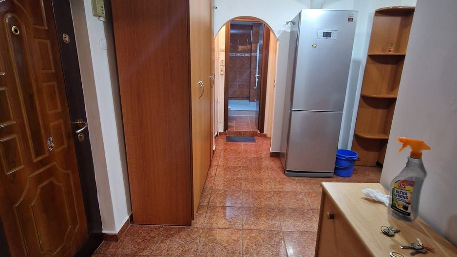 Vanzare Apartament 2 Camere intre Nerva Traian si Mall Vitan, Centrala Proprie - Poză 1