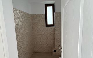 Super pret I Casa tip duplex P+1 I 4 camere I 3 bai I Balotesti - Poză 11