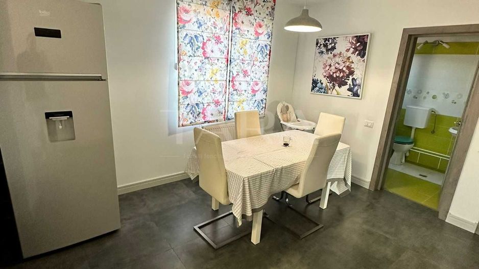 Apartament spațios în zonă de case, locuință ideală pentru familie - Poză 2