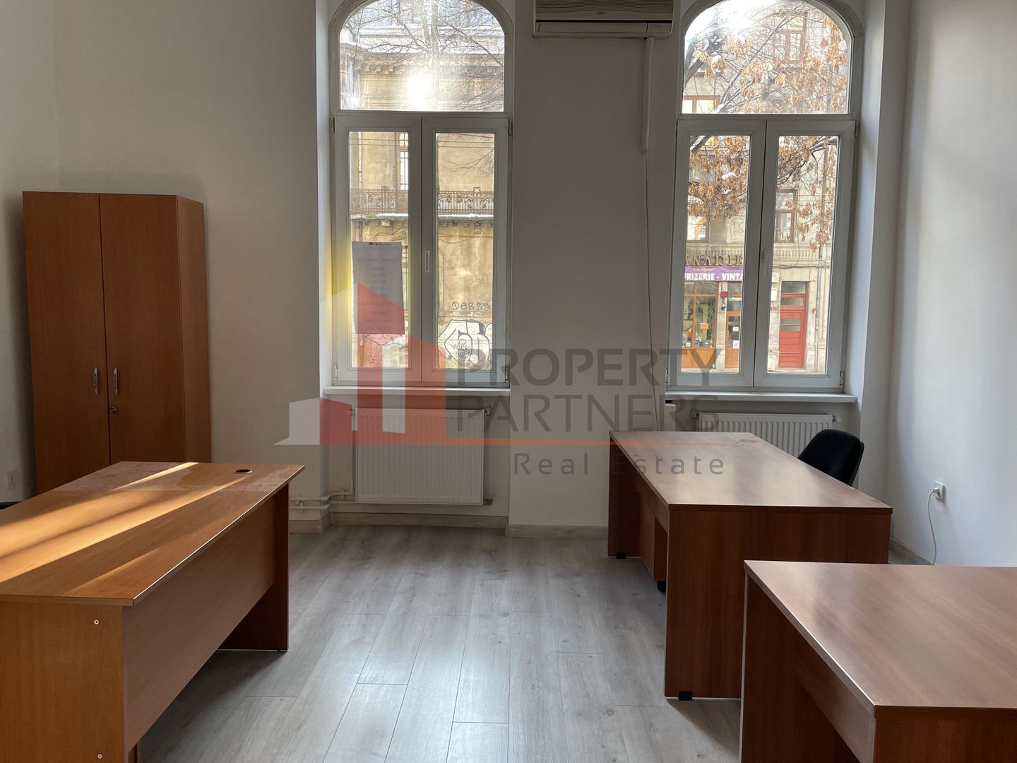Spatiu de birou Premier Business Center - Poză 3