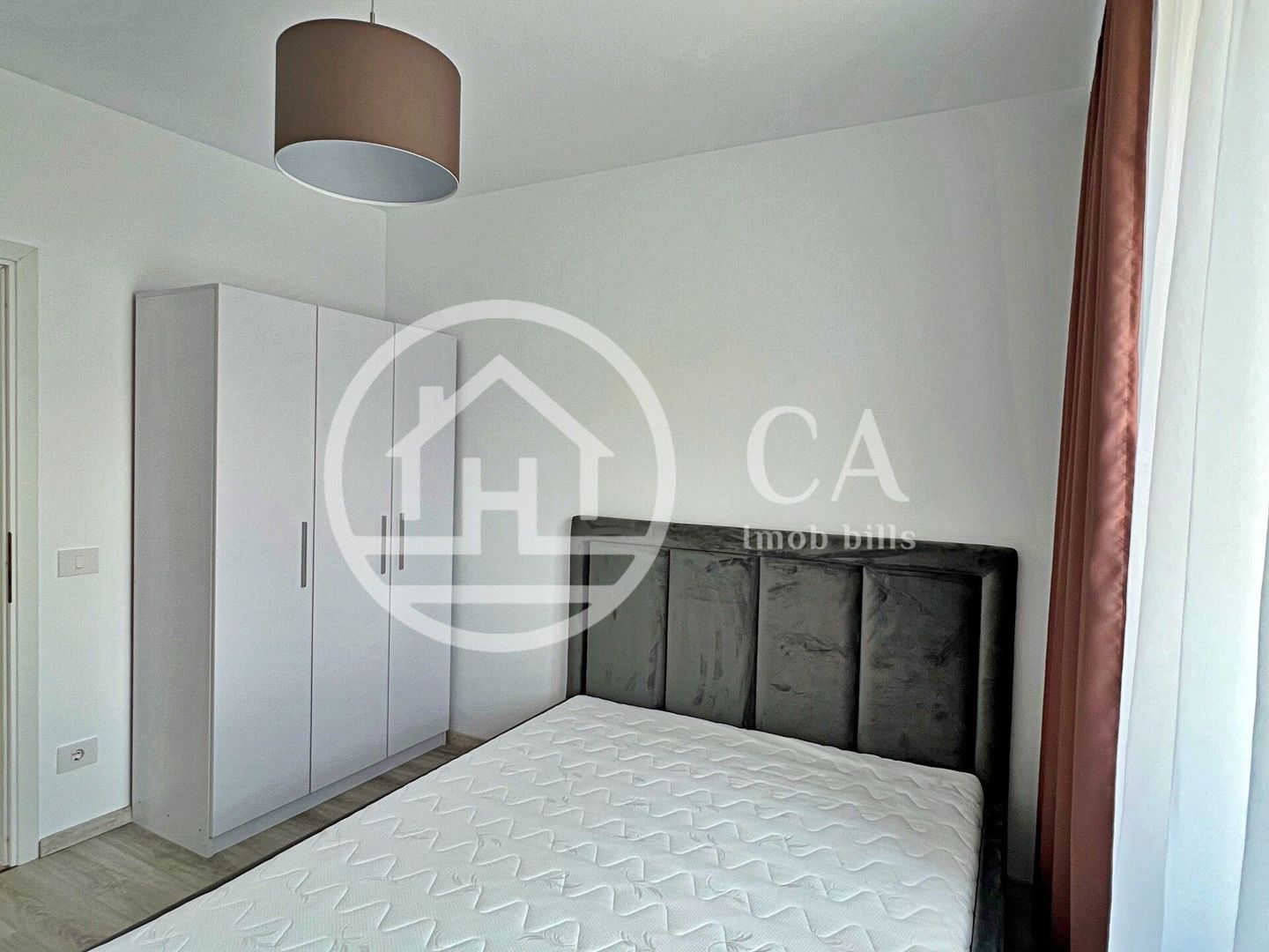 Apartament cu 3 camere de închiriat în Prima Universității, Oradea - Poză 6