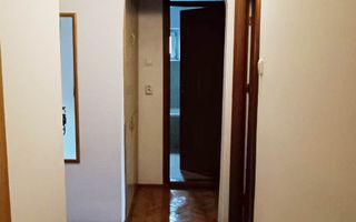 Apartament cu 4 camere in Tractoru-Independentei - Poză 10