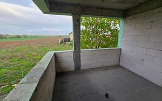 VALU LUI TRAIAN-Casa la rosu + acoperis complet - Poză 16