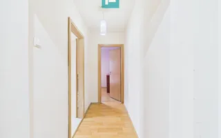 Apartament cu 3 camere în zona Spitalul Județean - Poză 11