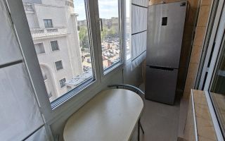 Inchiriez garsoniera vis a vis de Athenee Palace nou renovata - Poză 5