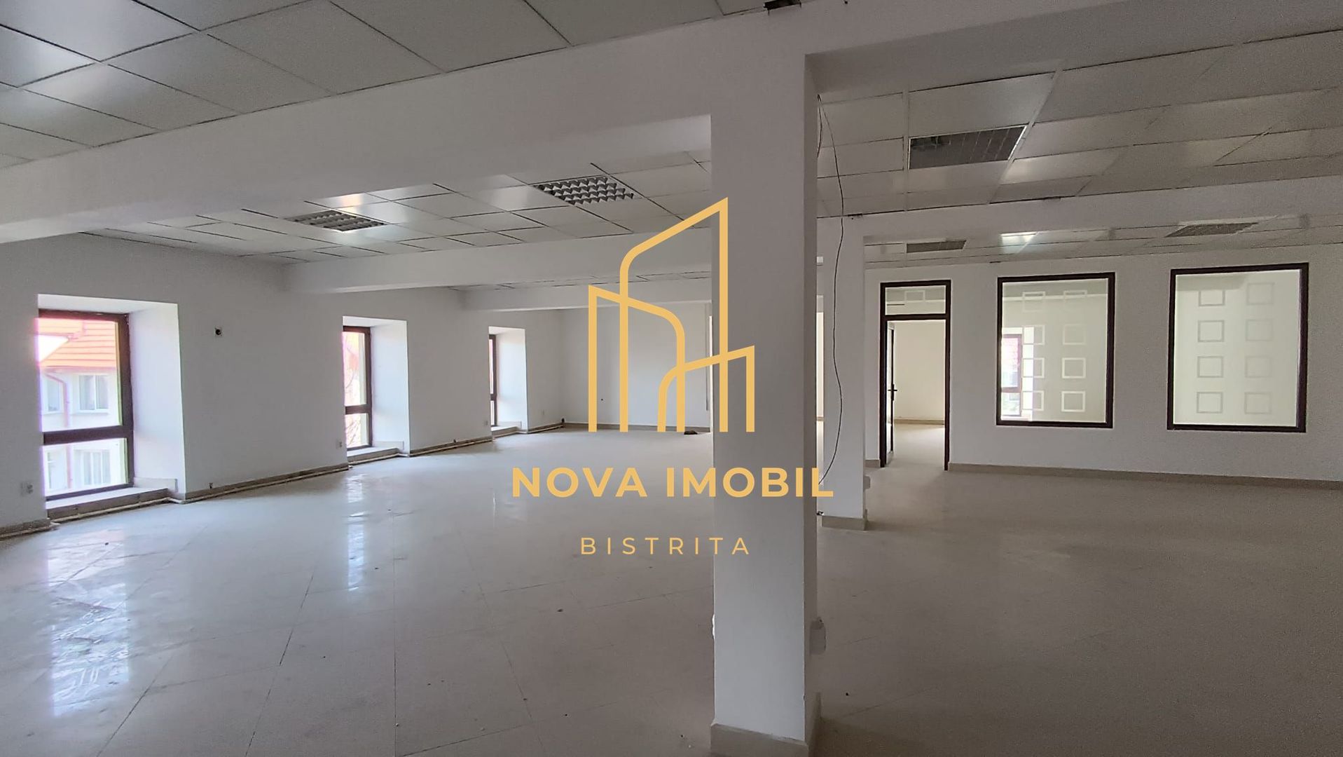 Spatiu birouri Central Piata Morii - Poză 1