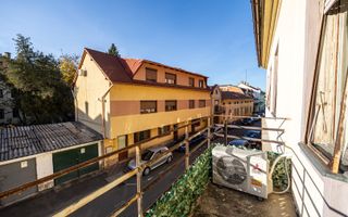 2 apartamente, 1 etaj, o oportunitate rară – ultracentral - Poză 13