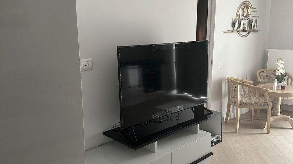 Inchiriere 2 camere Cortina North I Parcare inclusa - Poză 4