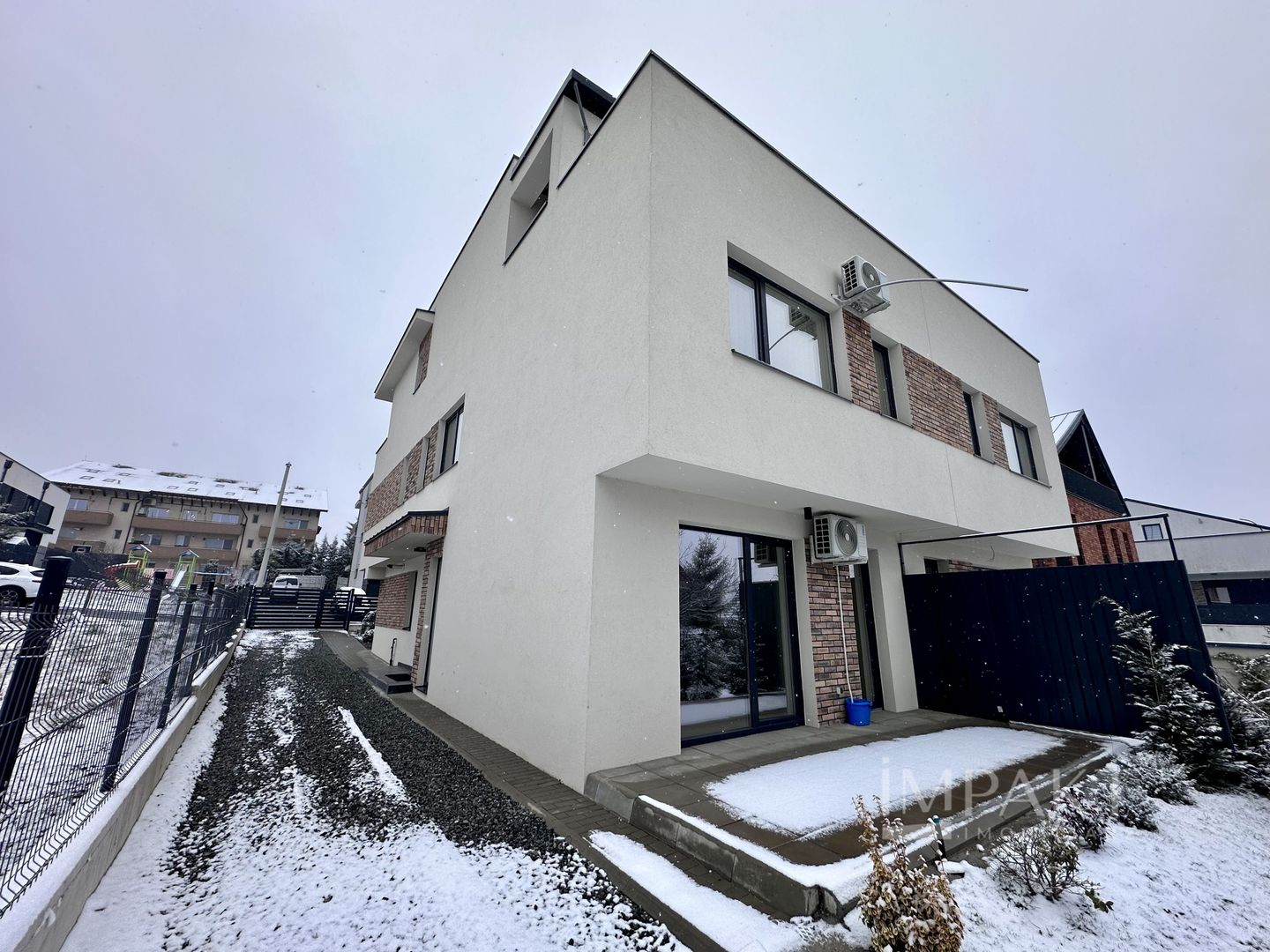 Duplex de inchiriat – Confort, Spatiu și Flexibilitate - Poză 3