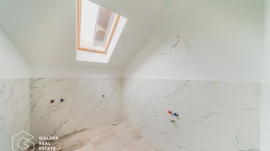 Casa finisata modern, teren 450 mp, in Europa Grand Village - Poză 9