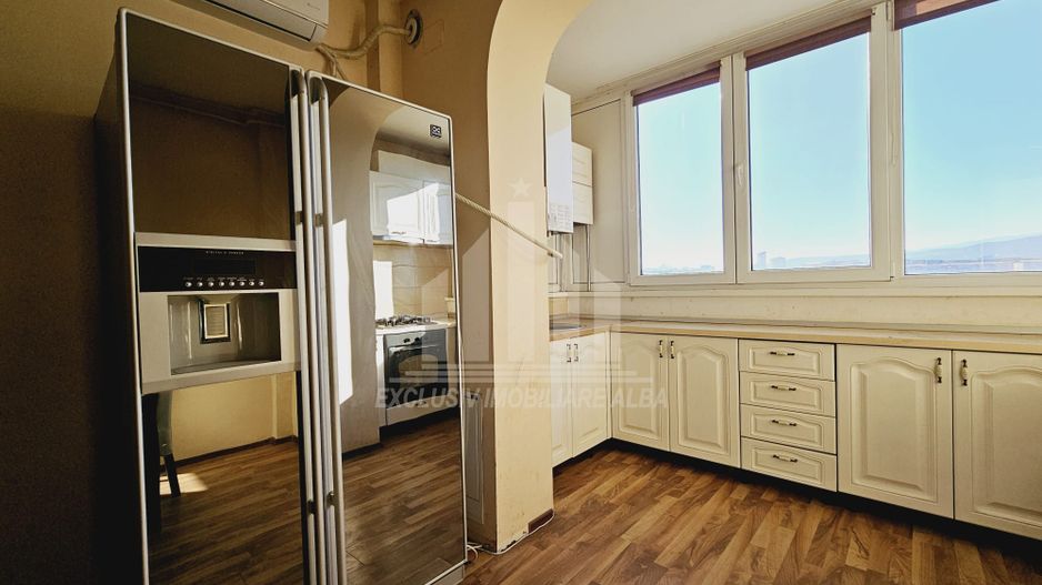 Apartament cu 3 camere de vanzare, Anghel Saligny - Poză 2