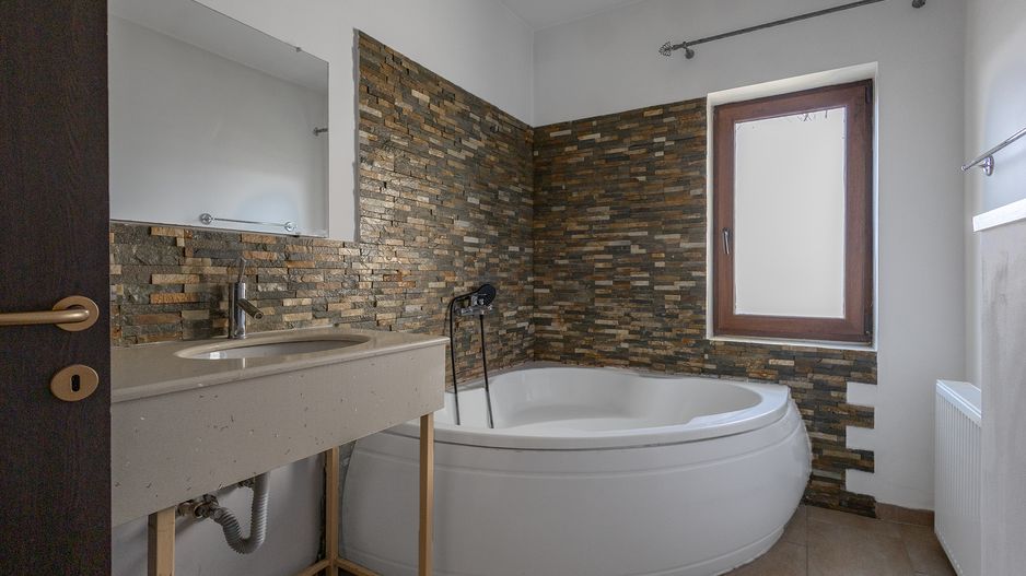 Casă cu 4 dormitoare în Ronaț | 181 mp utili | Garaj | Teren 345 mp - Poză 16