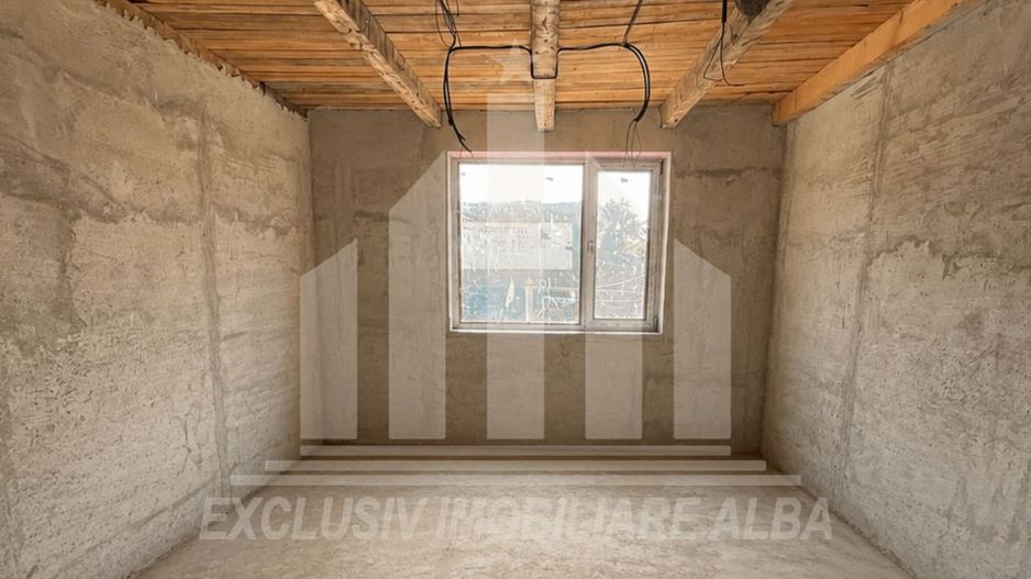 Casa individuala | De renovat | 150 mp | 370 mp teren | Lipoveni - Poză 3