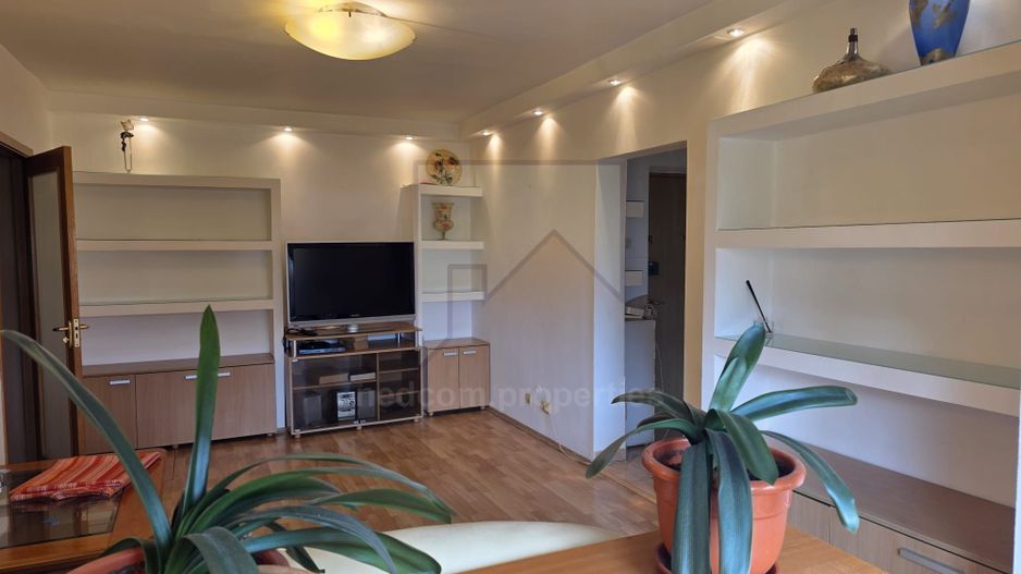 Vanzare apartament 2 camere Lizeanu - Poză 2