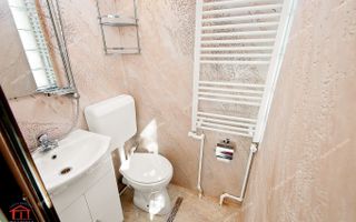 Vanzare apartament elegant cu 2 camere( Papadie) , etaj 4,105.000 EURO - Poză 14