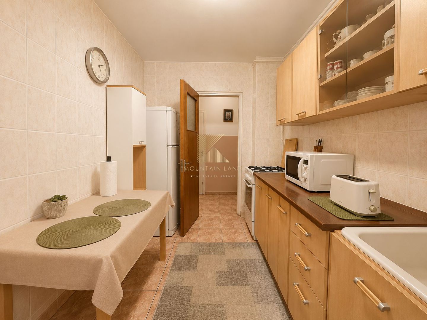 Apartament luminos cu 3 camere, parcare și boxă, zona Astra - Poză 6