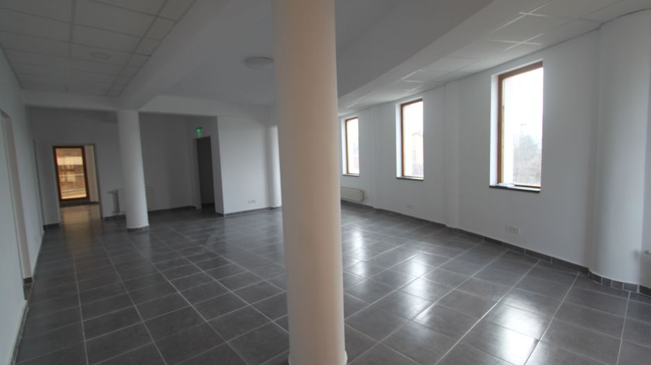 Spatiu birouri E+M - 205mp - zona L. Rebreanu - Poză 15
