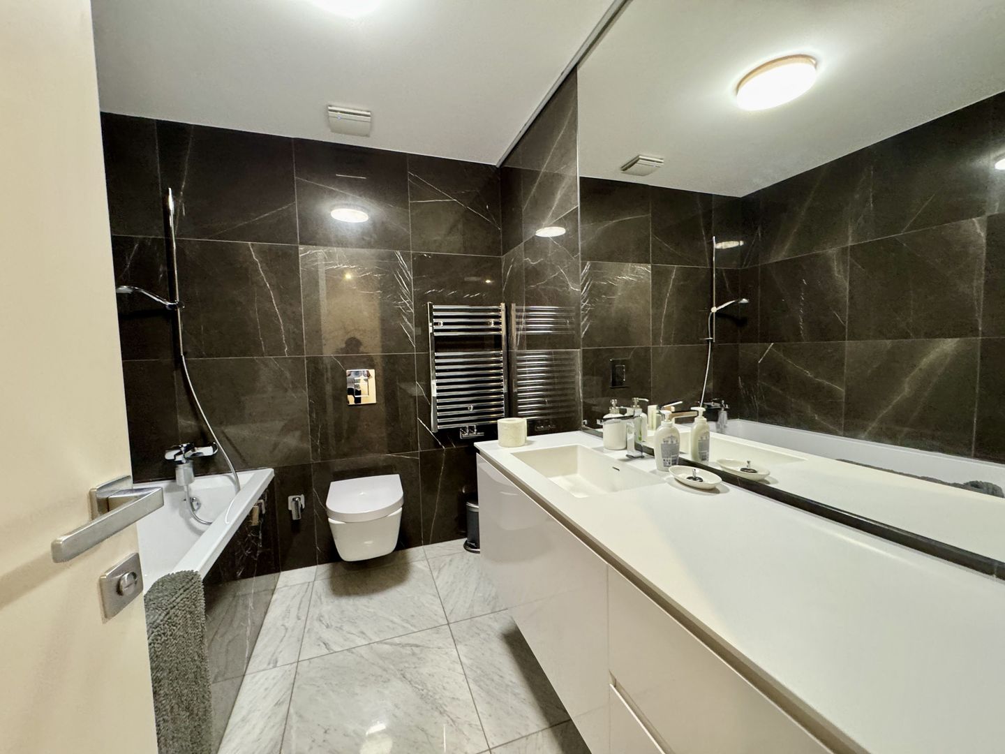 APARTAMENT LUX | PARCARE | ONE CHARLES DE GAULLE - Poză 14