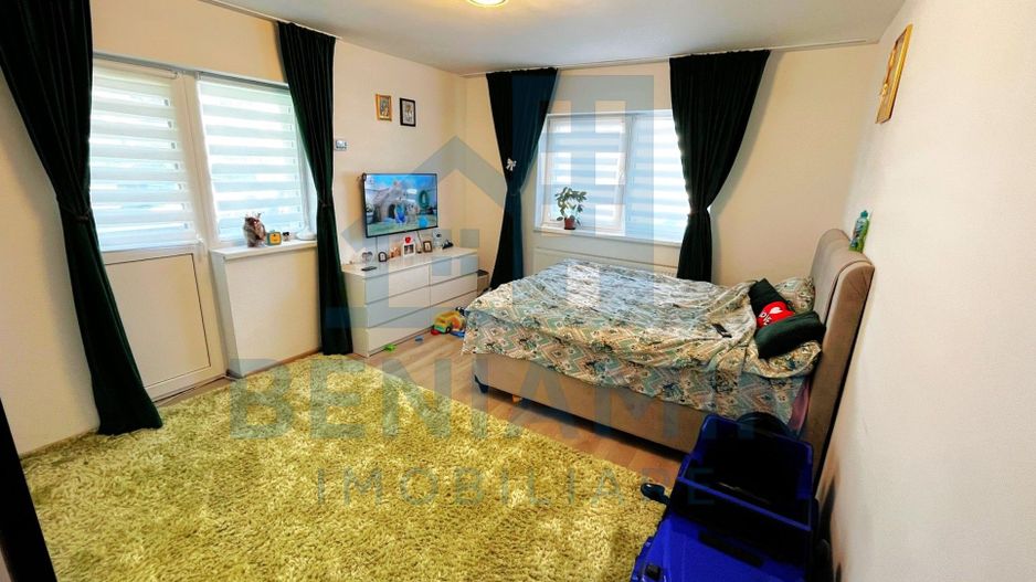 Studio-Parter-38mp-Centrala Termica-Terasa-Sanpetru-Mobilat-Utilat - Poză 1