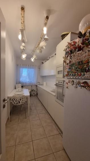 Apartamentul Cu 3 camere Doamna Ghica Plaza, terasă 27 mp, 2 băi, spațios - Poză 2