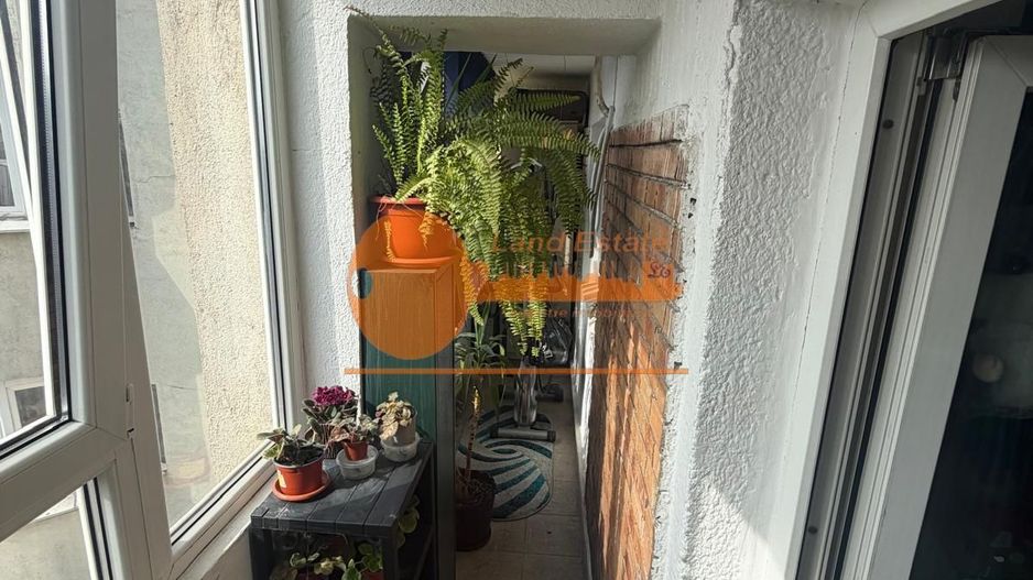 3 camere decomandat | 500m de Metrou Crângași - Poză 12