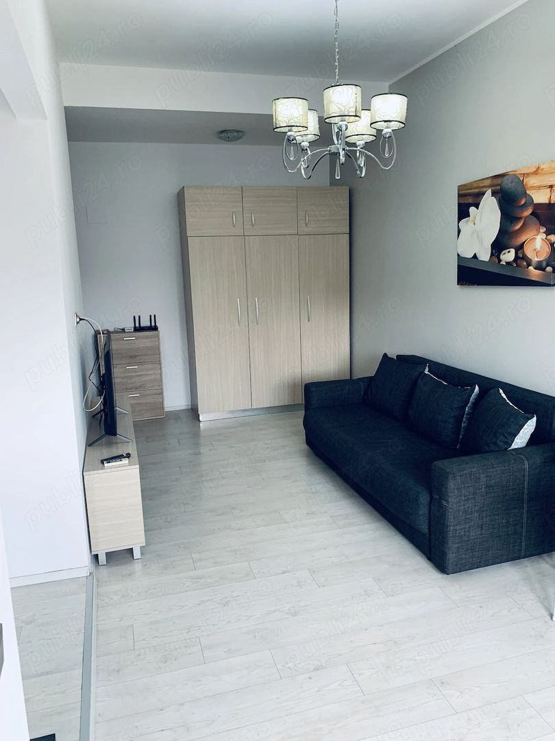 De inchiriat apartament cu o camera Centru, 280 euro - Poză 2