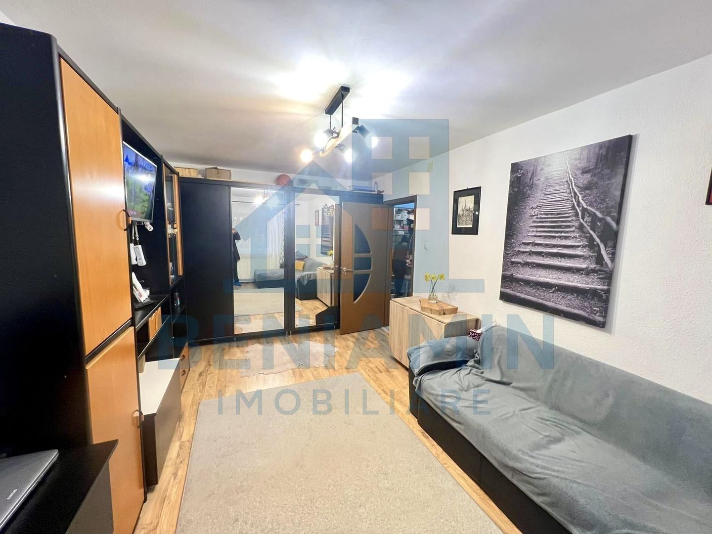 3 decomandate - parter - renovat - 57mp - centrala - Scriitorilor - Poză 2