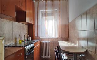 Inchiriere 2 camere aproape de Piata Rogerius, Oradea - Poză 9