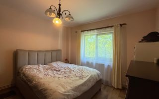 Apartament cu 2 camere decomandat etaj 1/4 Intre Lacuri - Poză 8