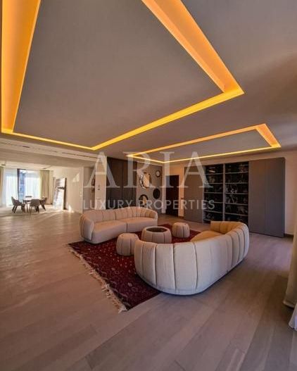 LUXURY APARTMENT 5ROOMS - Poză 2