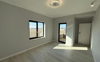 Casa Moderna-Damila-3 dormitoare-curte amenajata-La cheie-Asfalt - Poză 7