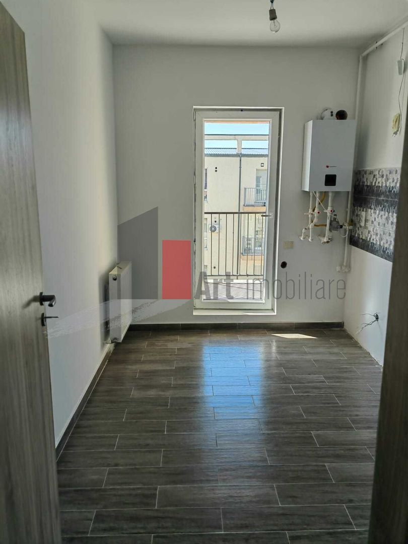 Vânzare apartament decomandat 2 camere cu centrală Turnu Măgurele - Aurel Perșu - Poză 1