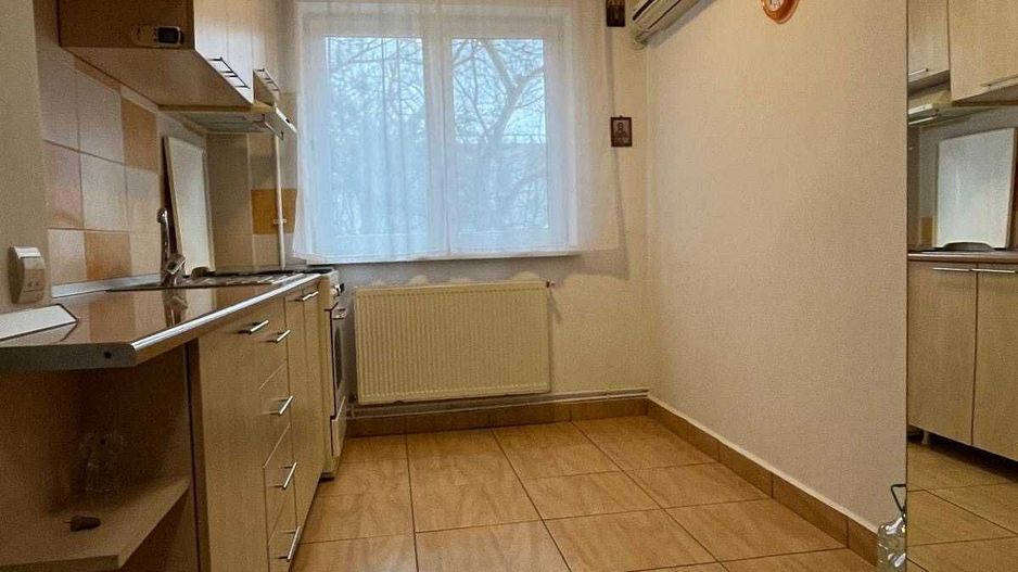 Apartament 3 camere,  Ultracentral - Poză 3