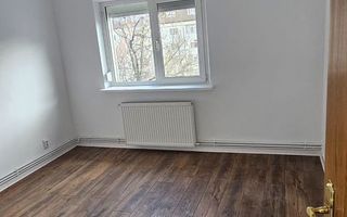 Apartament 3 camere decomandat, renovat, etaj 4, Str. Clopotari nr. 35, Nicolina 2, Iași - Poză 2
