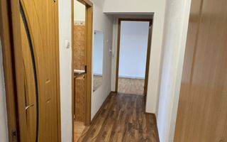 De vânzare apartament 2 camere, Studio Buftea, pregătit de mutat - Poză 3