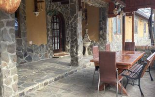 Casă de vânzare în comuna Costache Negri - Poză 5