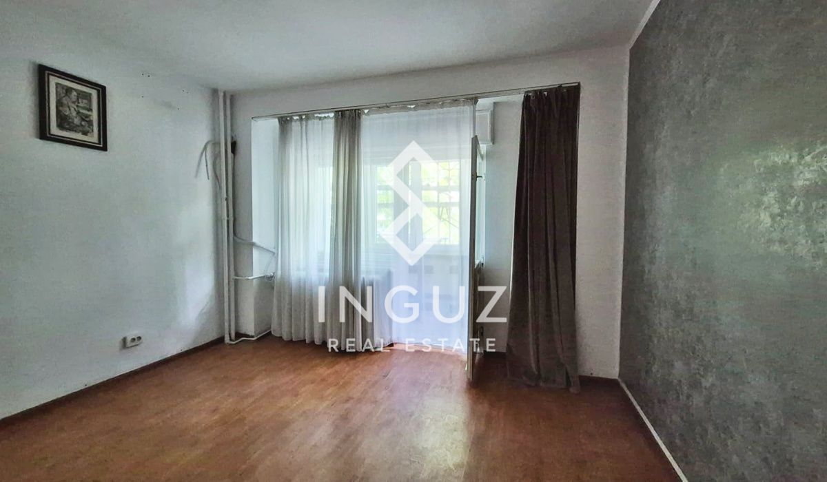 Apartment for Rent – 3 Rooms | Decebal Boulevard | Spacious | Prime Lo - Poză 3